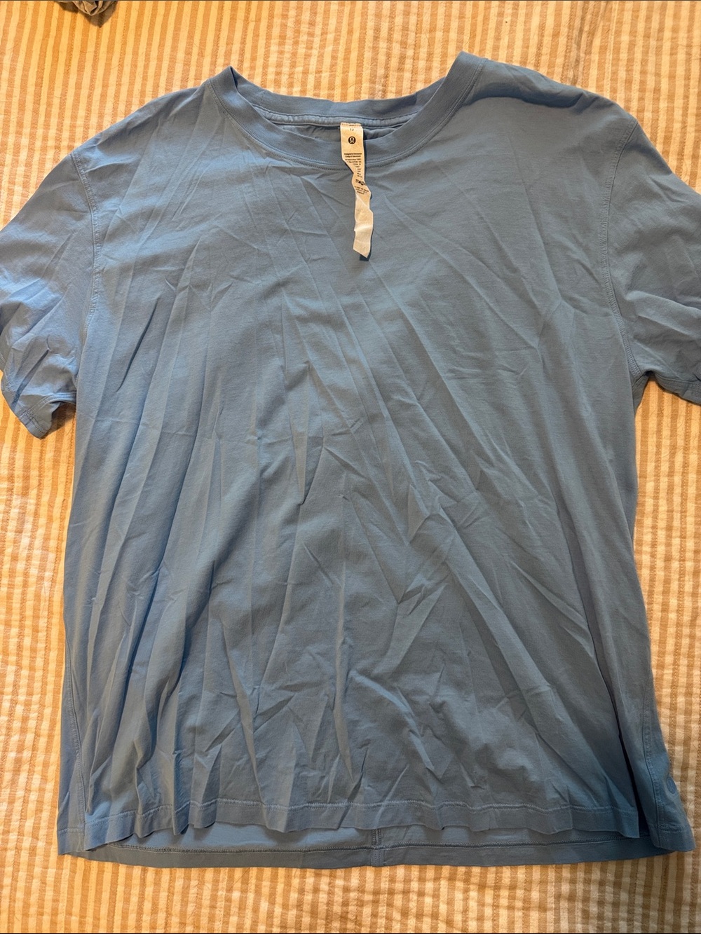 Lulu lemon men’s shirt